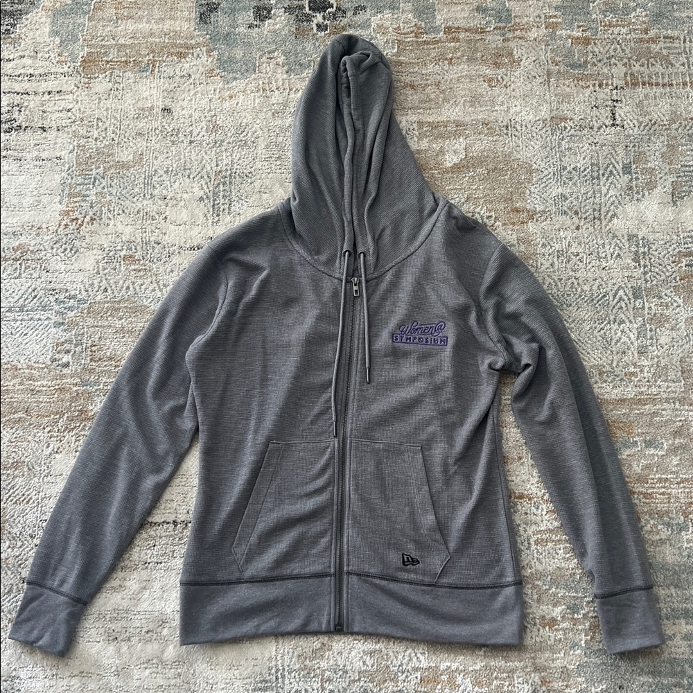 ‼️ Gray Zip-Up Hoodie ‼️
